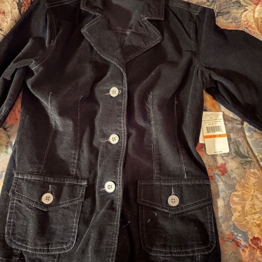 French cuff corduroy blazer